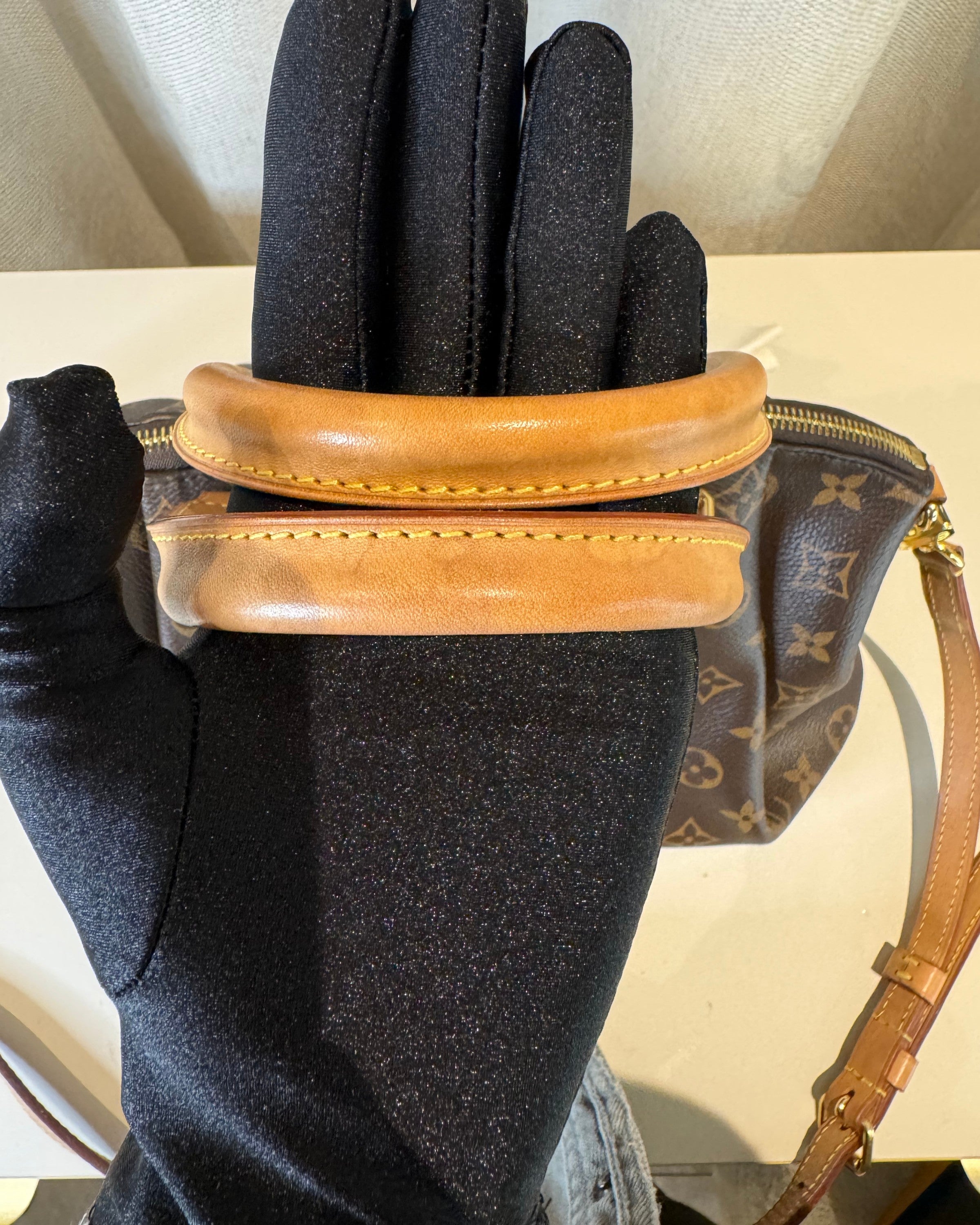 Louis Vuitton tas met vachetta leer handvaten