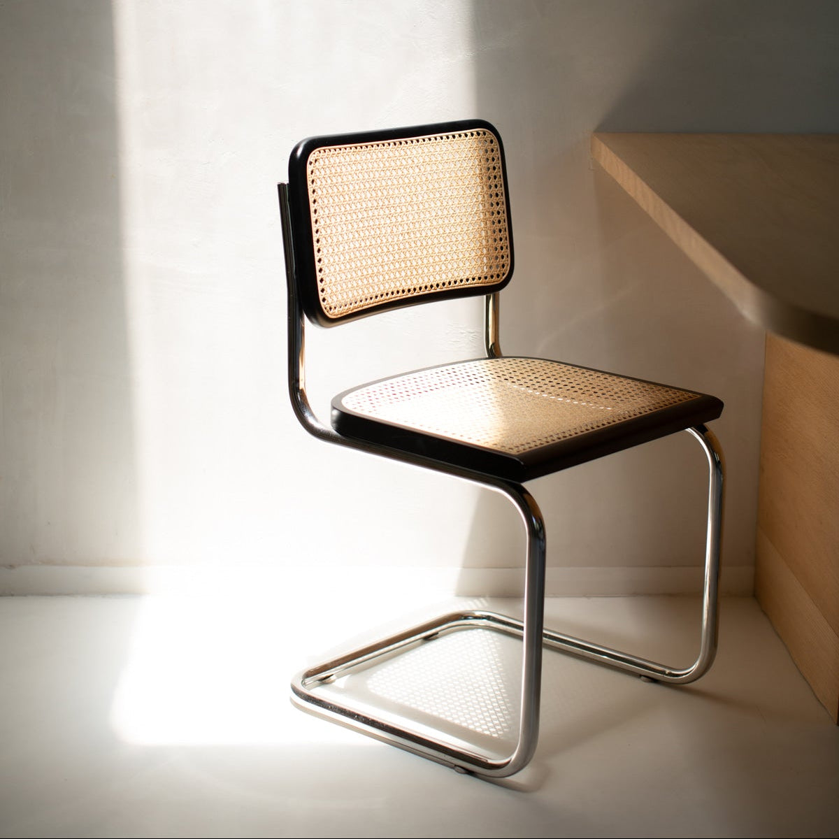 Stoel in het kantoor van Preloved Pieces