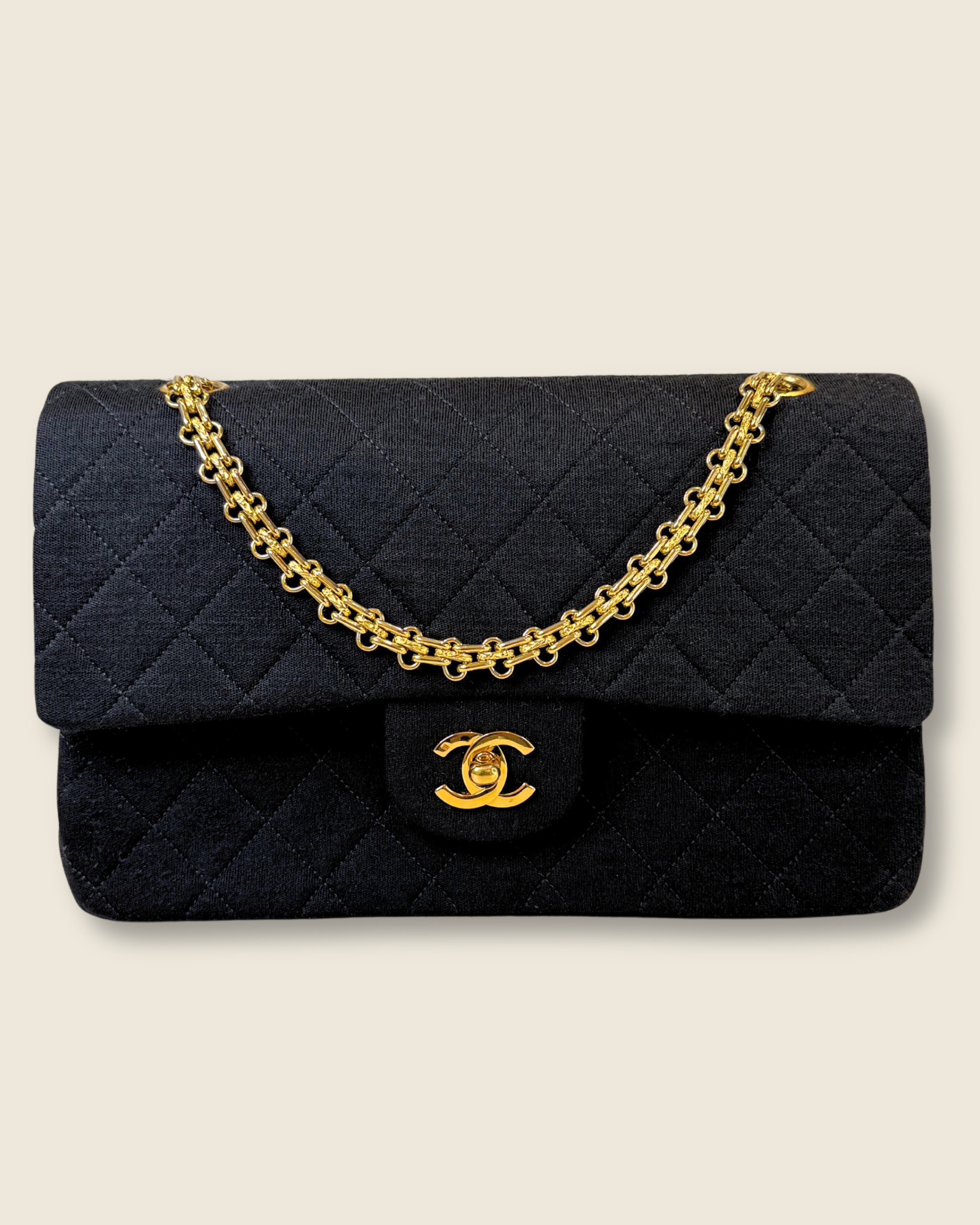 vintage Chanel Classic Double Flap Bag Fabric Medium met 24k hardware